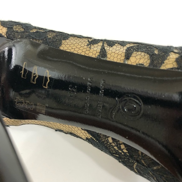 Alexander McQueen Lace Pumps - Picture 6 of 8